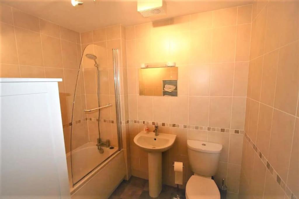 Beautiful Loch Side Apartment With Panoramic Views Форт-Вільям Екстер'єр фото